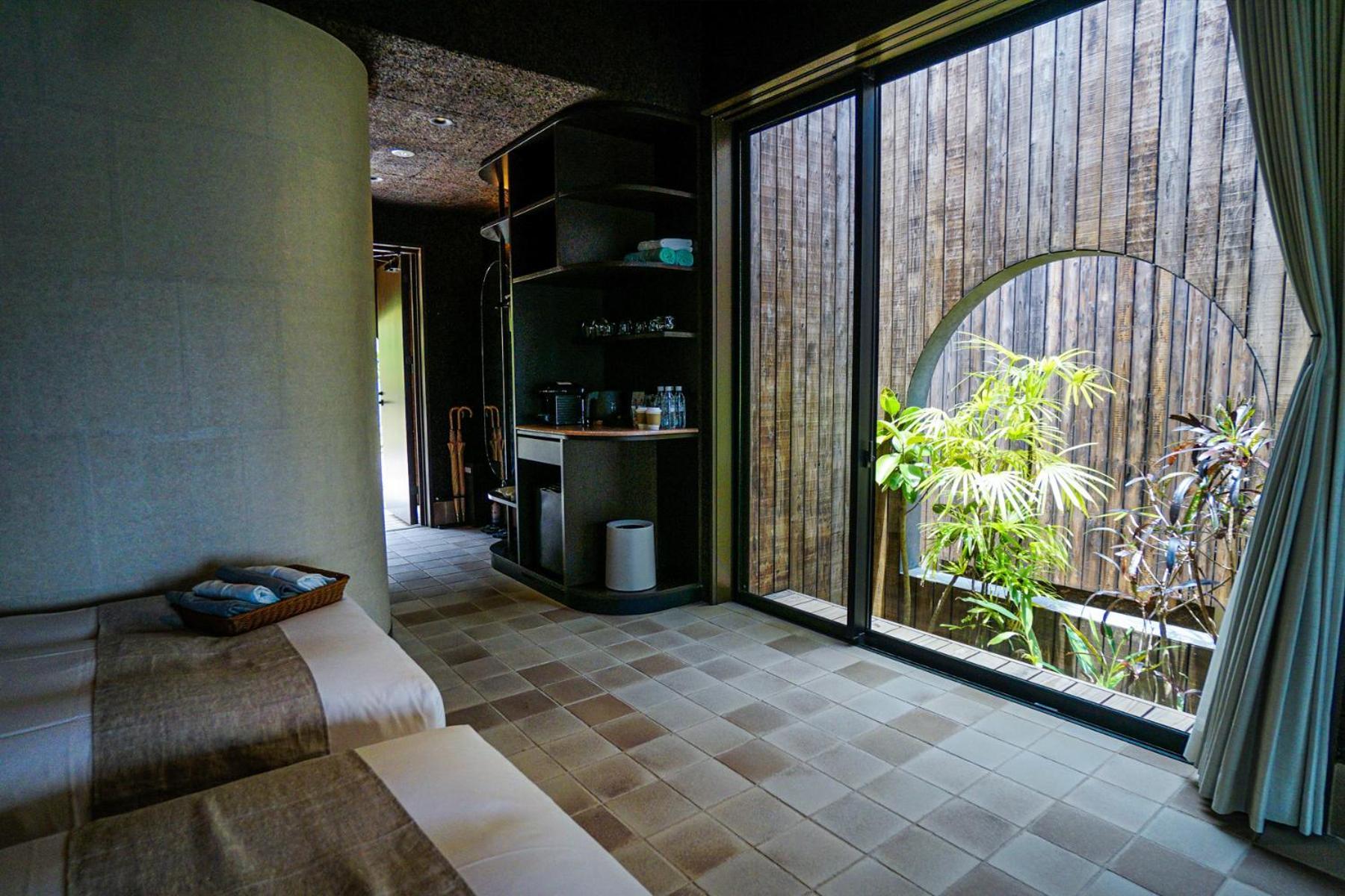 Miru Amami Hotell Tatsugo Exteriör bild