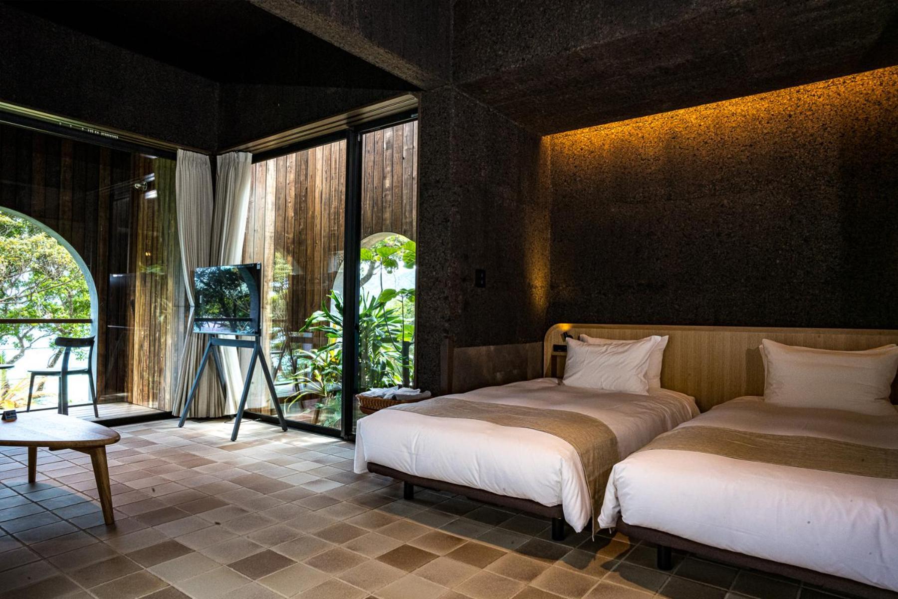 Miru Amami Hotell Tatsugo Exteriör bild